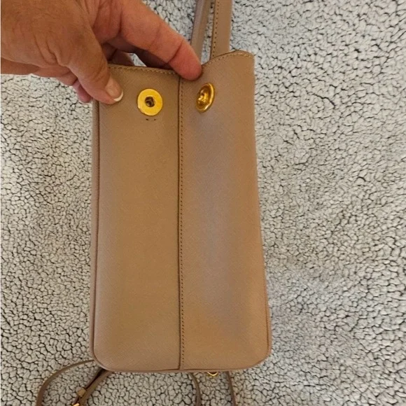 Prada Cammeo Saffiano Lux leather Bag medium authentic slightly used with strap - Picture 6 of 16